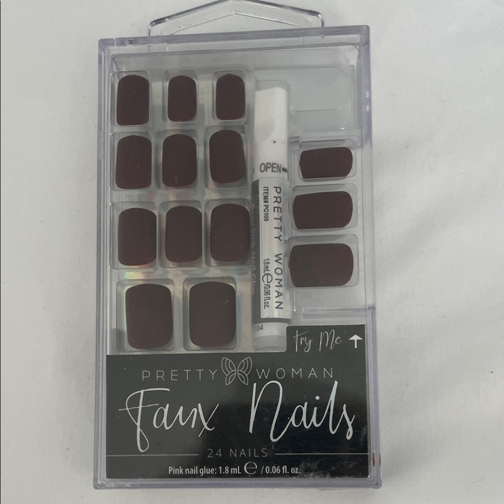 Burgundy Faux Nails Set